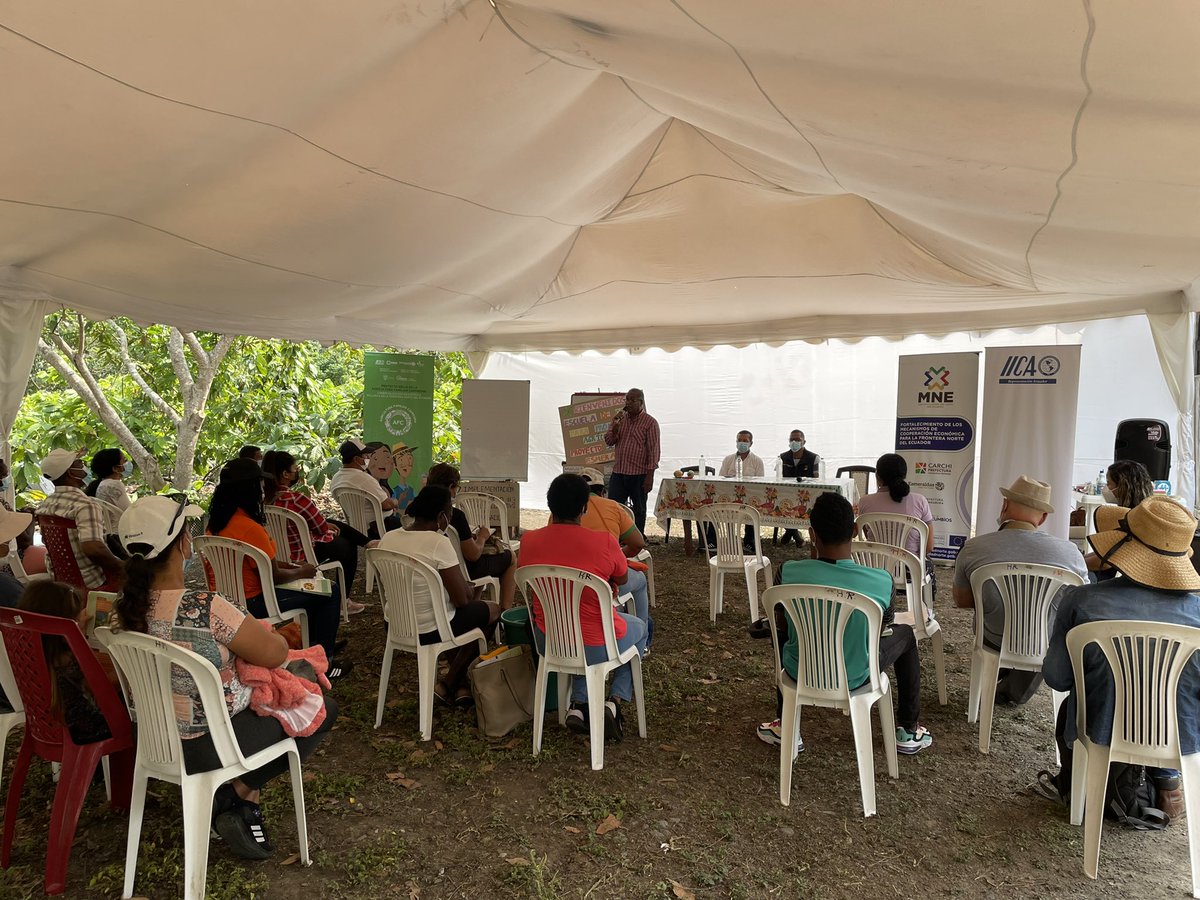mbaquer's tweet photo. #ProyectoSelloAFC 18 organizaciones del Proyecto participan en Esmeraldas con mucho entusiasmo en el 3er módulo de #BPA dirigido a la #AFC “Material Vegetativo y Propagación”. @IICAEcuador @IICAnoticias @AgriculturaEc @AgrocalidadEC @mne2019 https://t.co/WYvcGXYSmt