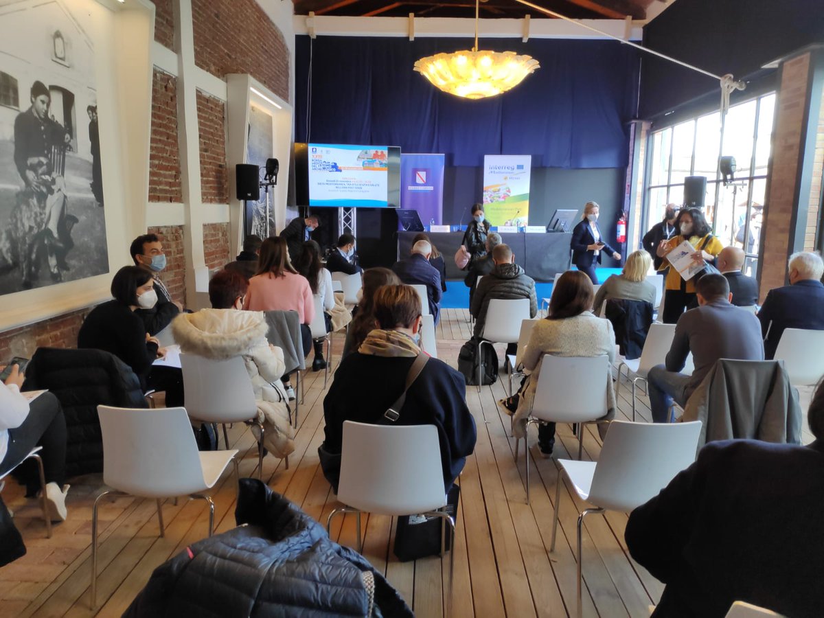 dietamed's tweet photo. Participamos en la feria de turismo de Paestum (Italia), en el marco del programa europeo #MED2020 #INTERREG #MADEinMED
Jordi González, dietista-nutricionista de nuestra Fundación, ha explicado los valores saludables, sostenibles y culturales de la #dietamediterranea. https://t.co/9wVtTDXCbt