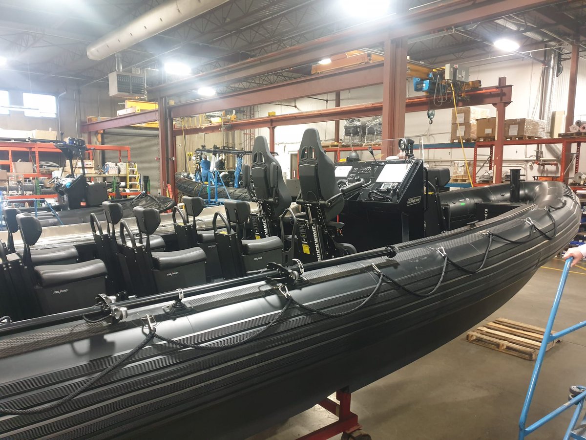 MorganLarhant's tweet photo. Un savoir-faire unique, mis au service des plus grandes marines du monde @USMC @MarineNationale : bravo à Zodiac Hurricane de Vancouver ! https://t.co/s4lOx0QMtt