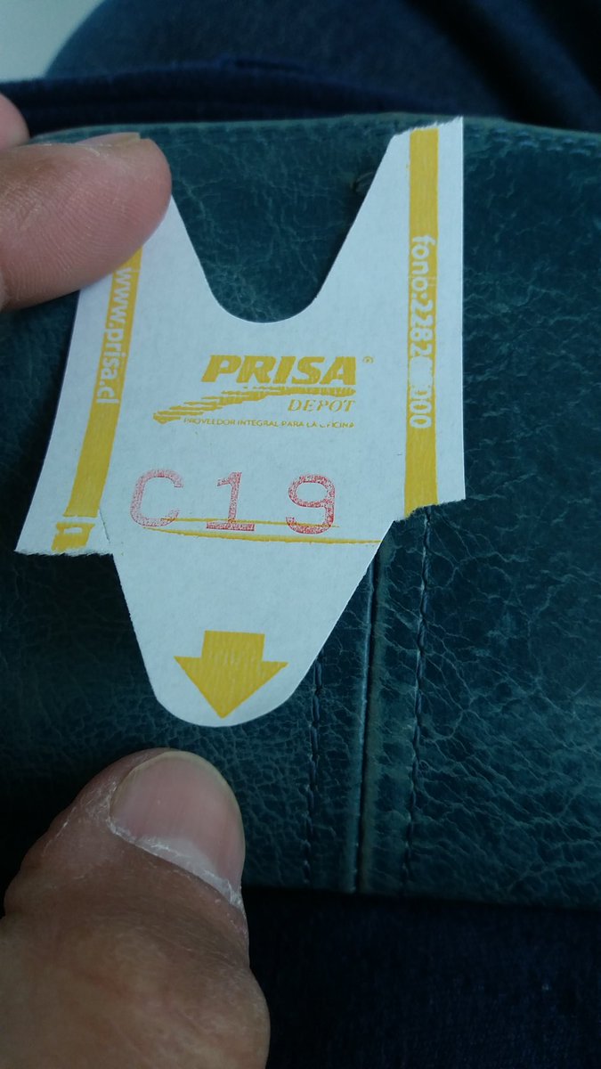 pgarridod's tweet photo. "Define Ironía"...que mi número de espera para vacunación Covid, sea C19 🤦‍♂️. https://t.co/Dej030MkJH