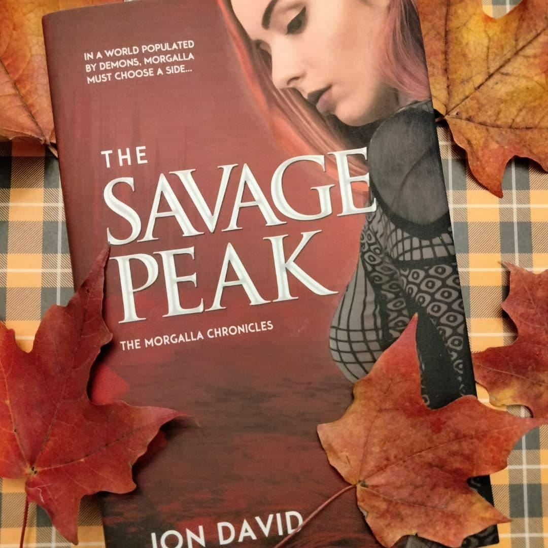 Morgalla_'s tweet photo. Happy Thanksgiving.
What are you thankful for?
.
.
.
.
.
#Morgalla #writingcommunity #thanksgiving #thankful #thankfulforbooks #books https://t.co/78icOAb8XO