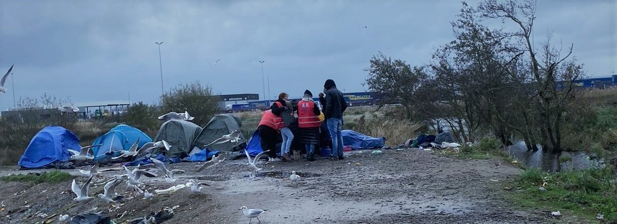 Les équipes de l’OFII sont sur le terrain à #Calais aux côtés des services de l’État pour informer les migrants sur les dispositifs existants, la dangerosité des traversées et la demande d’#asile
#Migrants #LOFIIsengage