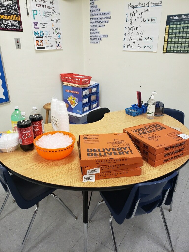 ImandraJ's tweet photo. Congratulations To Ms. Jimenez’ 4th period class. These 7th graders are the Pizza party winners for most iReady completion! @iReadymdcps @RedlandRoyals 
We are so proud of you! 🎉🎊🍕📝✏️❤️ https://t.co/PtdhCUodC6