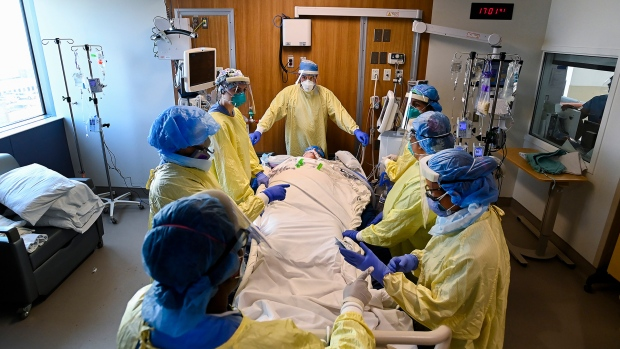 CP24's tweet photo. Only nine Ontarians under the age of 60 have ended up in the ICU with a breakthrough case of COVID-19, newly released data shows https://t.co/CFgP8O6q0N https://t.co/i3F8ogV5sG