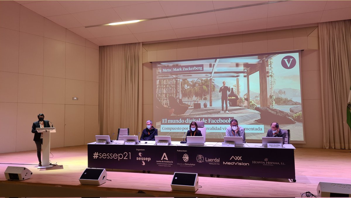 edusqo's tweet photo. Gleyvis Coro @Gleycoro en #SESSEP21 @Sessep_Esp.
Referencias al metaverso (experiencia inmersiva y multisensorial en el uso aplicado de diversos dispositivos y desarrollos tecnológicos en internet) de Zuckerberg, CEO de @Facebook @oculus.
#SegPac #MedEd #VR #SBME #RealidadVirtual https://t.co/XW3ohjGDVF