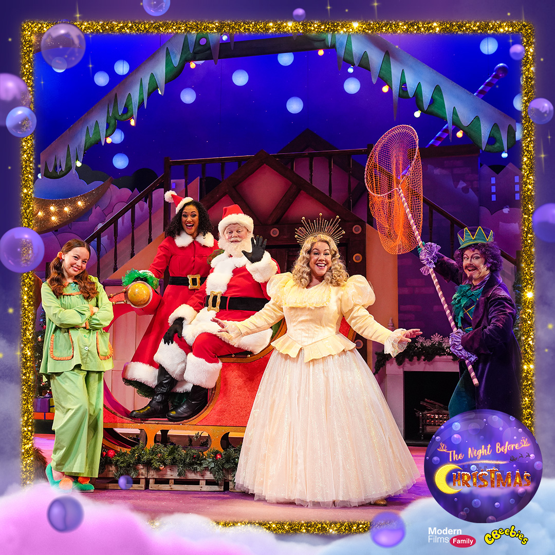 The #CBeebiesChristmasShow returns with #TheNightBeforeChristmas. Featuring all of your <a href="/CBeebiesHQ/">CBeebies Parenting</a> favourites and an exclusive reading by Justin!

🍿Get your hands on tickets for this family cinema event here: bbc.in/30k9W0h