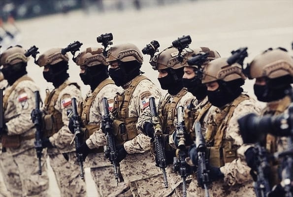 WarriorAssaultS's tweet photo. Warrior 901 Chest Rigs in CT 🤙
..........
Chilean Military Forces 🔥 ( #📷 @specialforcesinc )
#warriorassaultsystems #uktactical #guns #multicam #war #specialoperations #militarykit #pewpew #gunsofinstagram #shooting #warriorassault #platecarrier #militarygear https://t.co/wzlZKmhi7j
