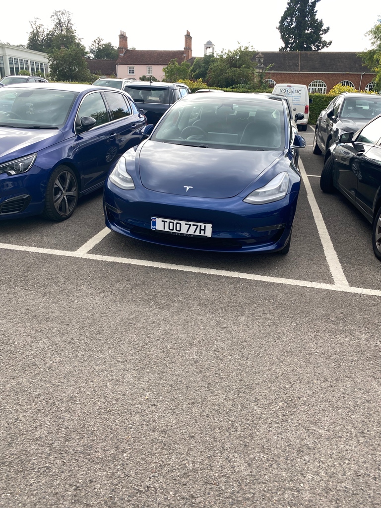 PrimoReg's tweet photo. Good plate spotted for a dentist!
#regplate #regnumber #registrationplate #carregistration #privatenumberplate #privateregplate #numberplate #primo #primoreg #cherishedregistration #platespotter #carspotter #supercars #regplates #privateplate #supercar #dentist #tooth #dental https://t.co/H9csCR8bmJ