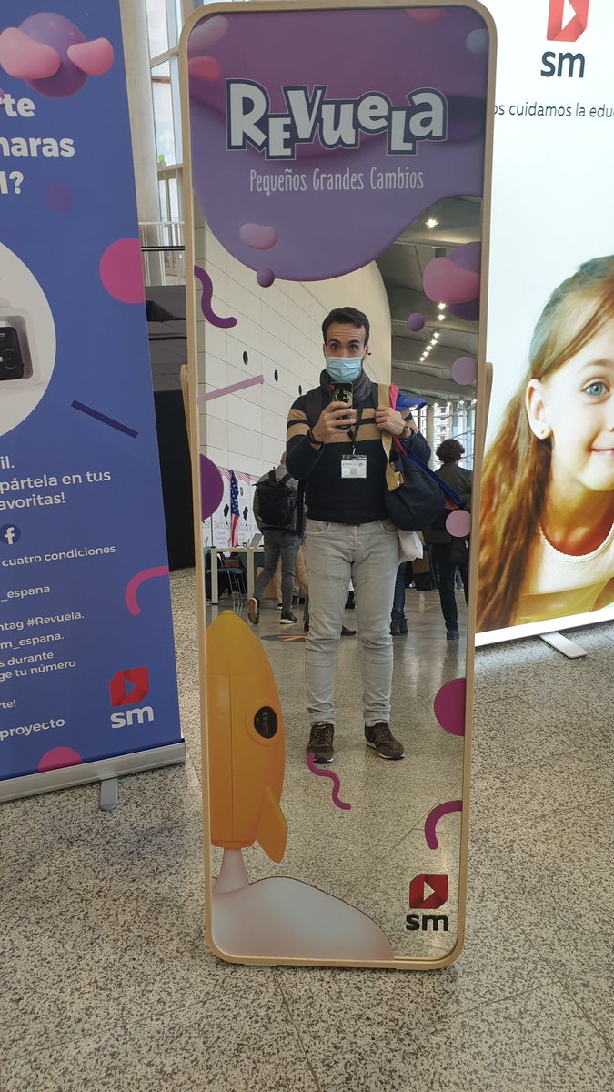 En el Congreso de <a href="/eduketing/">Eduketing</a> conociendo la oferta educativa y las claves del #Marketing educativo con empresas como <a href="/SM_Espana/">SM España</a> #Revuela
#Eduketing