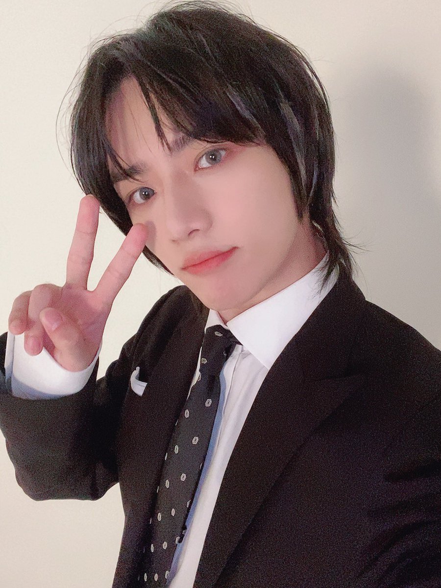 tyunmxnie's tweet photo. Reiniciamos de nuevo mi voto de hoy 

I vote #MAMAVOTE  for #txt https://t.co/eUcN4d7jFA