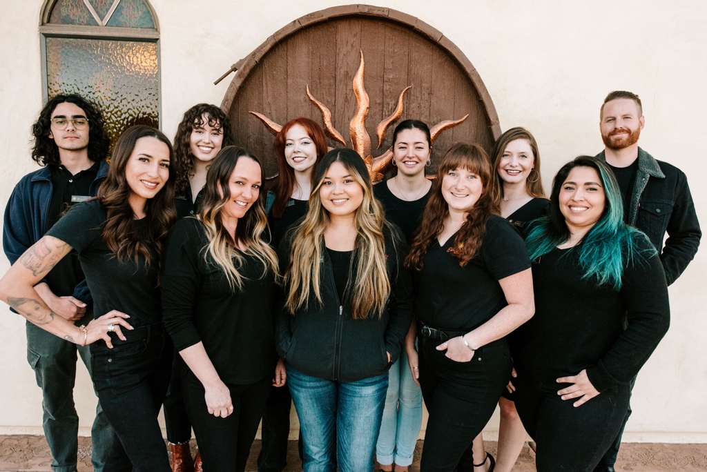 Happy Thanksgiving from us to you! 🦃 We will be CLOSED today to enjoy time with our friends and families. We are always thankful for our Danza family but hope you feel it a little extra today! 🤍 

We can’t wait to see you tomorrow for Black Friday from 11am to 8pm! 🛍️