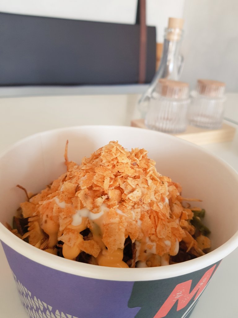 vlogtv_j's tweet photo. SuperHot😋 https://t.co/eHHxYAEZuI
