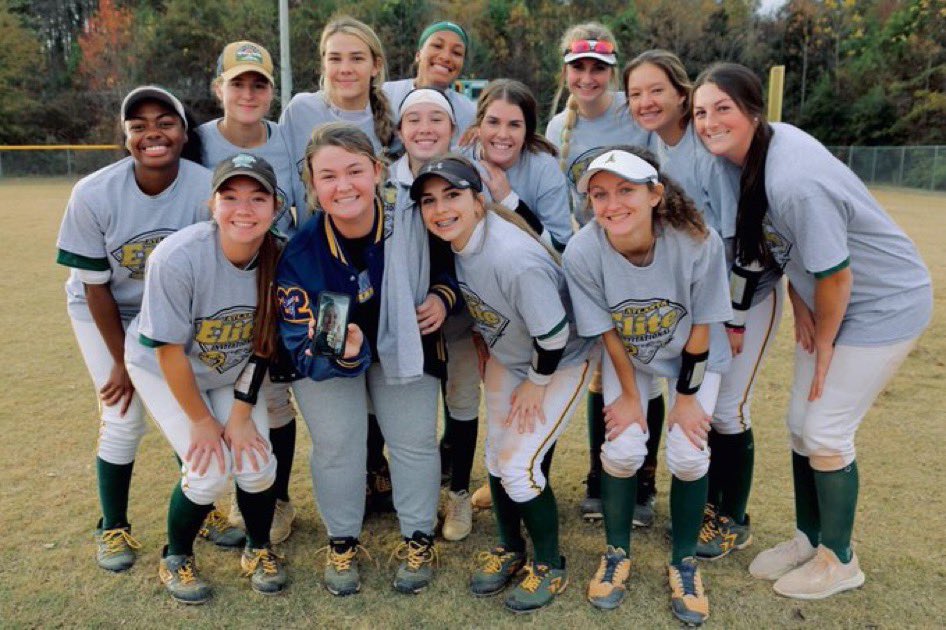 AlexRusso2023's tweet photo. Couldn't be more Thankful for such an amazing season with @AtlVipersHutto! We won the Atlanta Elite Invitational going undefeated and beating some very talented teams along the way to finish our Fall season 21-5-3!! #webeforeme #G1BE https://t.co/bLcABNr5N9