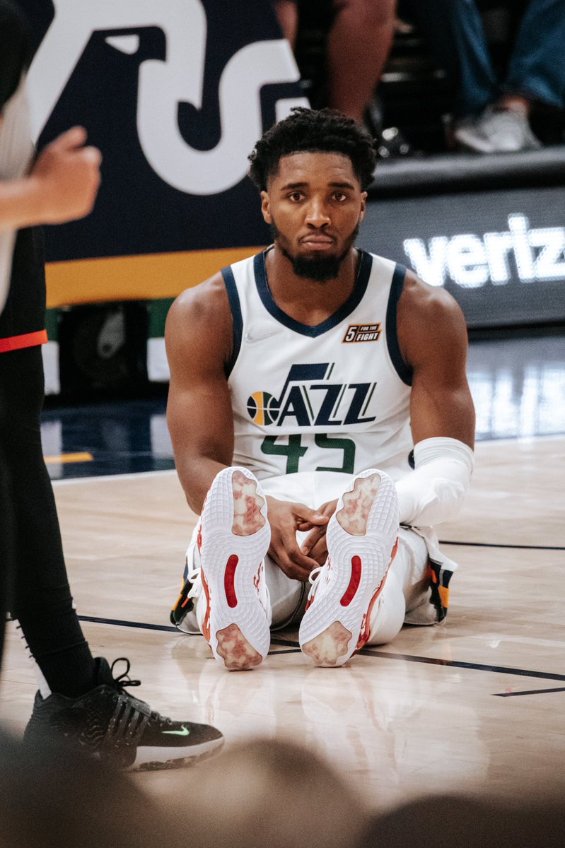 When you wake up early like it’s Christmas and then realize that you gotta wait 7-8 more hours to eat 😂😂 #HappyThanksgiving