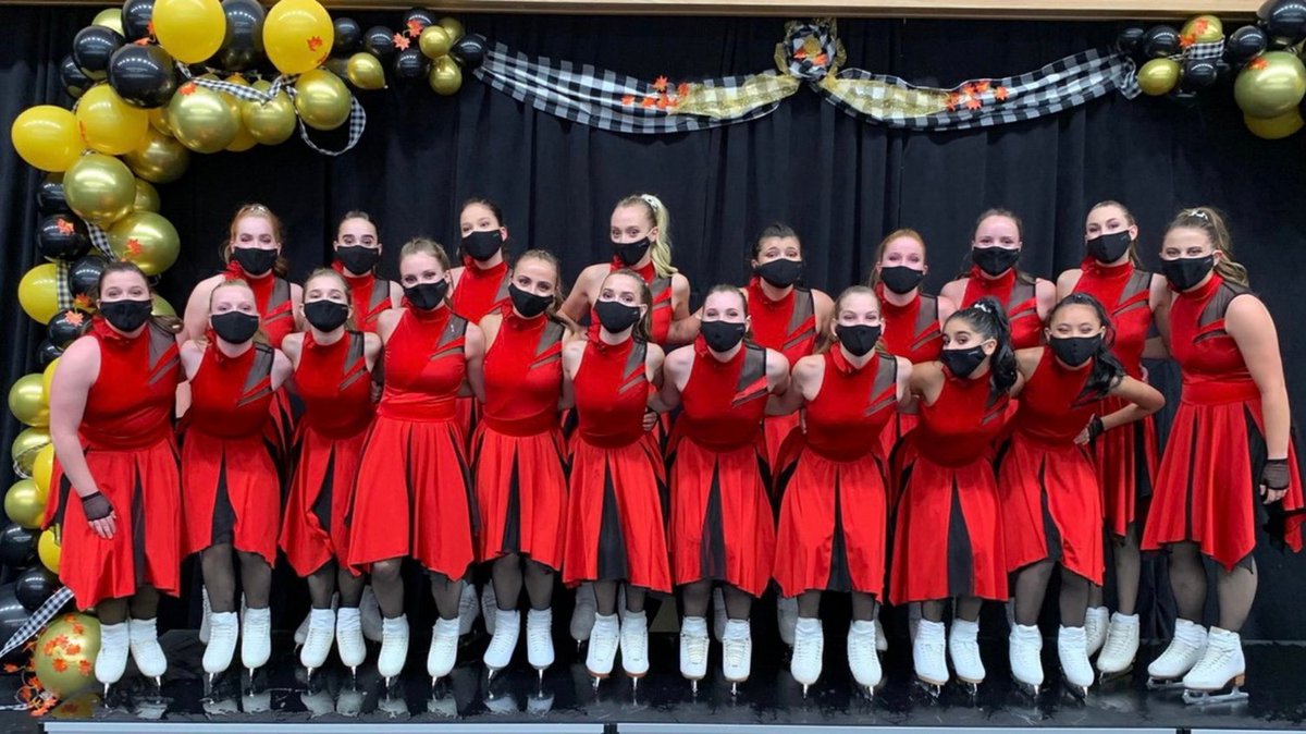 So fun to debut our Cruella program at Boston Synchro Classic!!  Thanks Skating Club of Boston and congratulations to all who competed! #gosynchrostars #synchroskate #bostonsynchroclassic