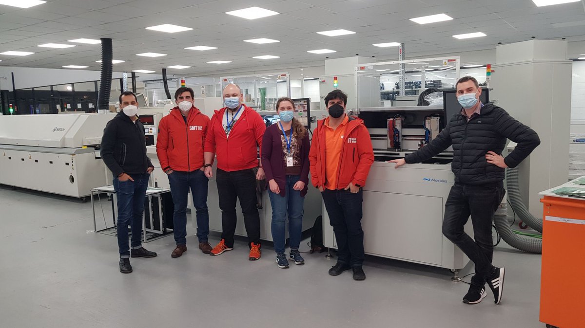 SMTLegacy's tweet photo. #SMTEurope hosting visitors... #Aptiv welcome home! #IncorporaTechno #SMTWorldwide #inspection #vision #router #moebius #Depaneling #cameras #Smteurope #incorporatechno #Mstech #Mstecheurope https://t.co/hNGQ6XVwGW
