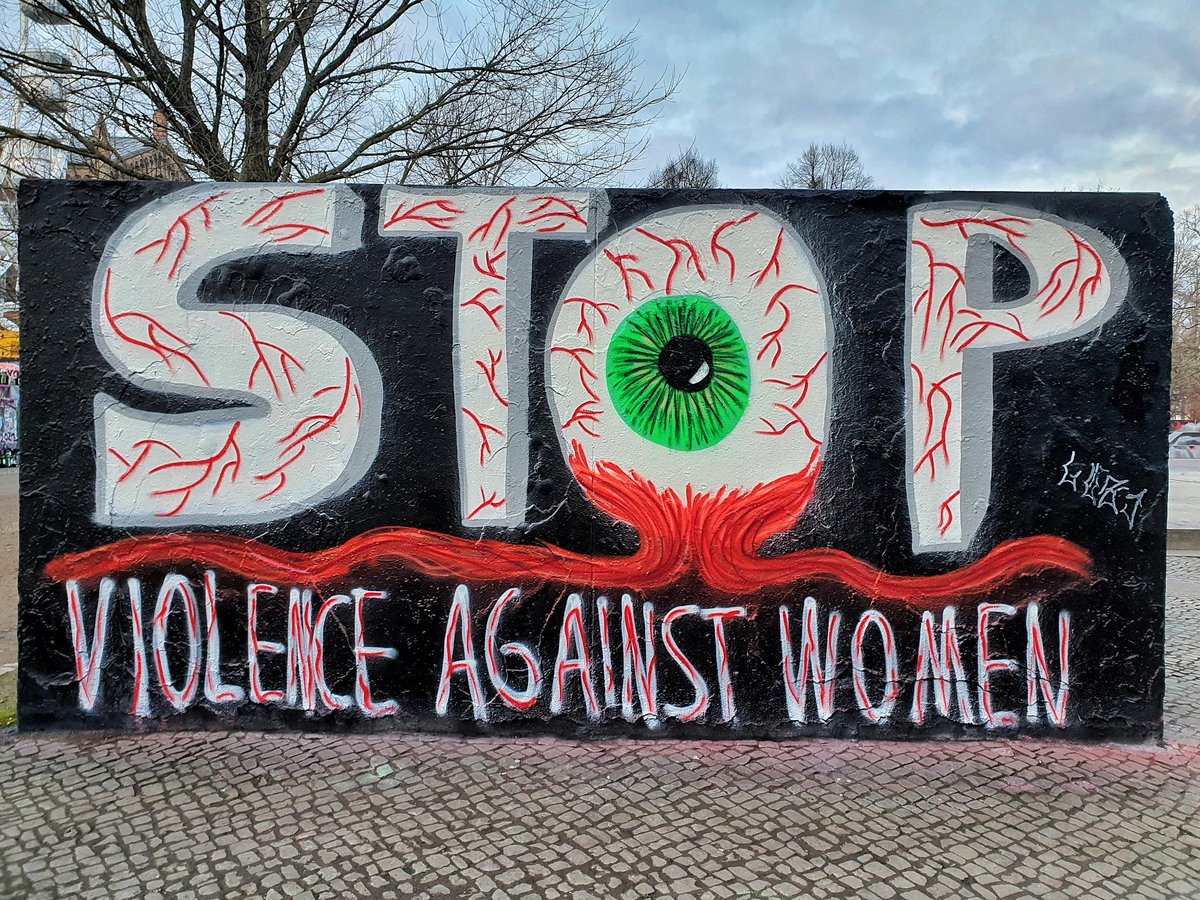 eleftheria161's tweet photo. Gesehen in #Potsdam 

#stopviolenceagainstwomen https://t.co/VqeVta5tbf