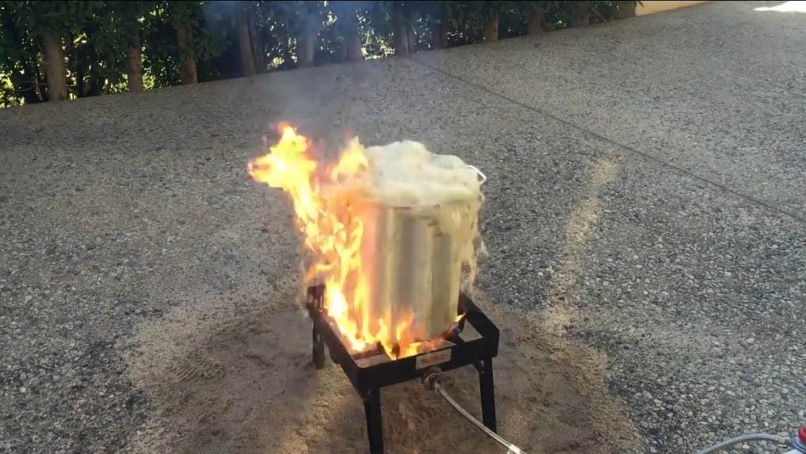 CallNowPodcast's tweet photo. Happy Thanksgiving from @callnowpodcast (be creative and careful today) #ronpopeil #thanksgiving #deepfriedturkey #deepfryfail #infomercial #podcast #fixins #turkey https://t.co/itlhtkA27C