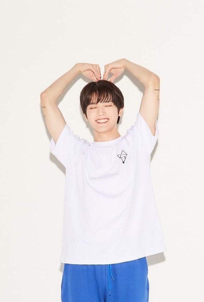 ssydney_y's tweet photo. 12 m. @imsoybadmxk 

he takes care of me baby , he helps me be a better man ,he’s so beautiful sometimes i stop to close my eyes,he’s exactly what I need 🤍

หนึ่งปีแล้ว ขอบคุณที่มีโซอยู่ข้างๆซิด ขอบคุณที่ทำให้ซิดเป็นคนที่ดีขึ้น อยากให้มีแบบนี้ในทุกๆปีเหมือนกันครับ https://t.co/57SJmNyNX7