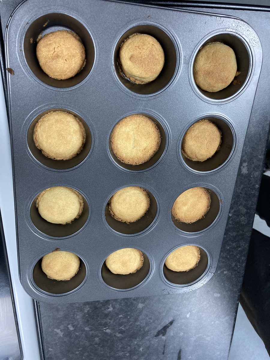 ALS_KS4's tweet photo. Some incredible Cardamom biscuits made by the students in KS4, creative changes were made with the ingredients to change the taste! #foodtech #creativechefs #festivalfood https://t.co/QewbxEeukY