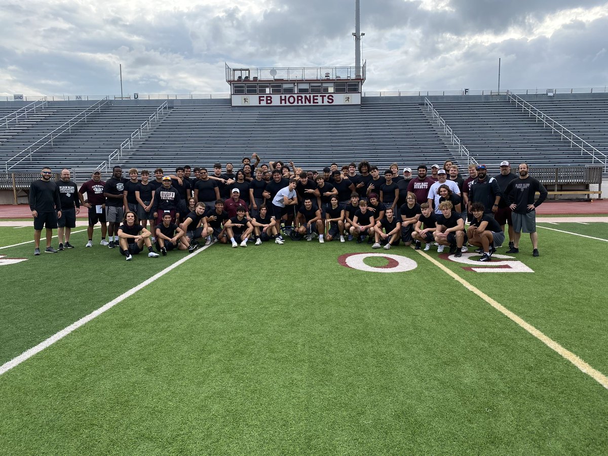 We’re thankful for all of your support this year! Happy Thanksgiving from our Hornet Family to yours! 🍂🍁

#SWARM #CPH #FAMILY