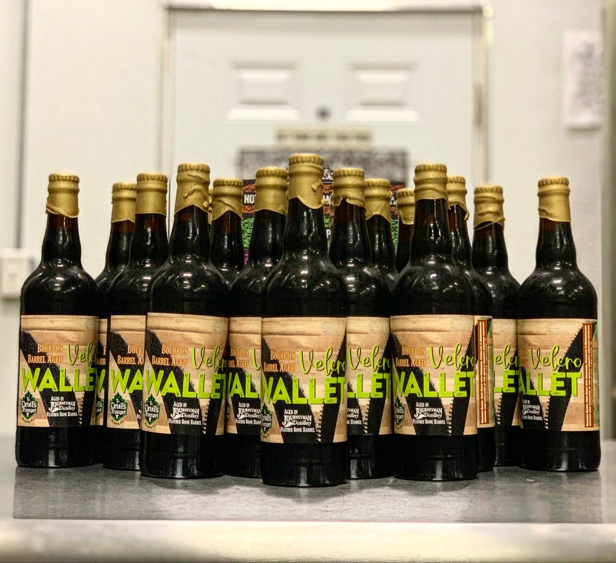 💥Black Friday Beer Release #2💥 VELCRO WALLET / 12.3% ABV. Imperial stout brewed with marshmallows, <a href="/sochatti/">Sonia Chatti</a> cacao chaff, &amp; cinnamon. Aged in Journeyman Featherbone bourbon barrels. Velcro Wallet will be available on tap and in 22oz bottles to go this Friday at 9am!