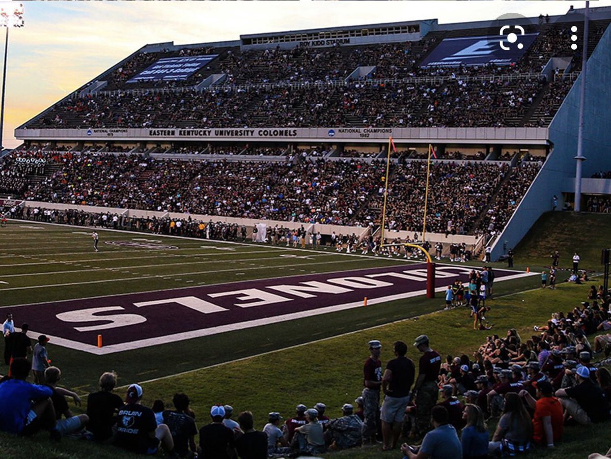 JAY2STICK's tweet photo. After a great conversation with @Coach_CFRANK I’m blessed to receive an offer from Eastern Kentucky University 🙏🏾@CoachTaufaasau @myrondillard5 @nmmibroncos https://t.co/xlq9jSVyYF