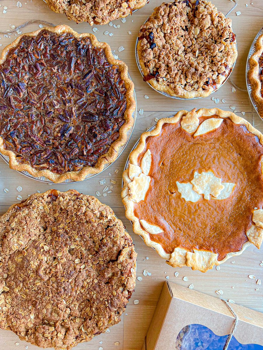 today is about PIE

bourbon pecan, pumpkin, and apple butter from my bake sale 😋 happy thanksgiving!!
