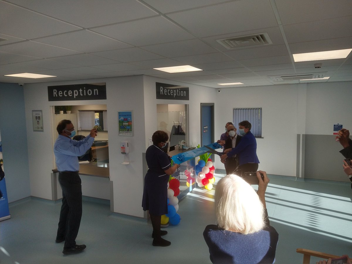 Laura Ratcliffe tweet media