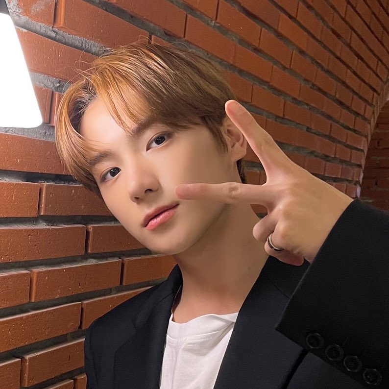 hyunjae archive tweet media