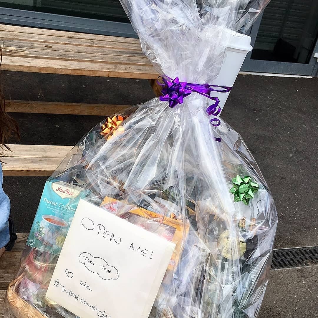 sarsar1973's tweet photo. #patricksing ask @GaryBarlow if he liked #thehamper from his #westcountrywonders!! We are all in the virtual audience tonight! https://t.co/AtbXAzP4XL