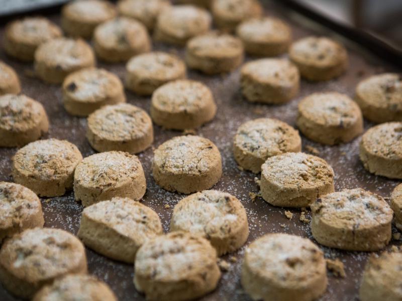 DIPUSEVI's tweet photo. 😋¿Un plan diferente para el finde? Visita #Estepa con sus #mantecados y #polvorones, el Museo del #Chocolate 'Chocomundo' de 'Despensa de Palacio' y el Museo de 'La Estepeña' ➡️https://t.co/LE0gabBg6t @Sevilla_Turismo

#Sevilla #ProvinciaSev #TurismoSev @AytodeEstepa @IGP_Estepa https://t.co/n26yQ19Nuw