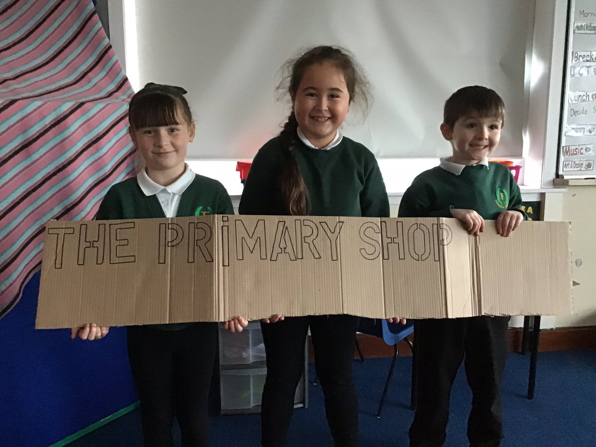 BainMiss's tweet photo. Lots of creativity and teamwork to help create signs for The Primary Shop @FernieleaSchool #happysafeachieving 3/3 https://t.co/3bxIwFAUVu