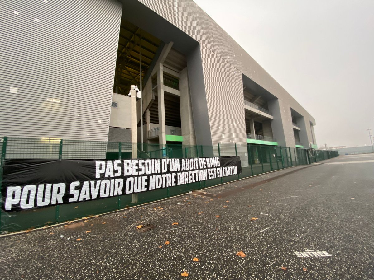 VertsEnColere's tweet photo. « PAS BESOIN D'UN AUDIT DE KPMG POUR SAVOIR QUE NOTRE DIRECTION EST EN CARTON » #ASSE https://t.co/rMNJOT5c0x
