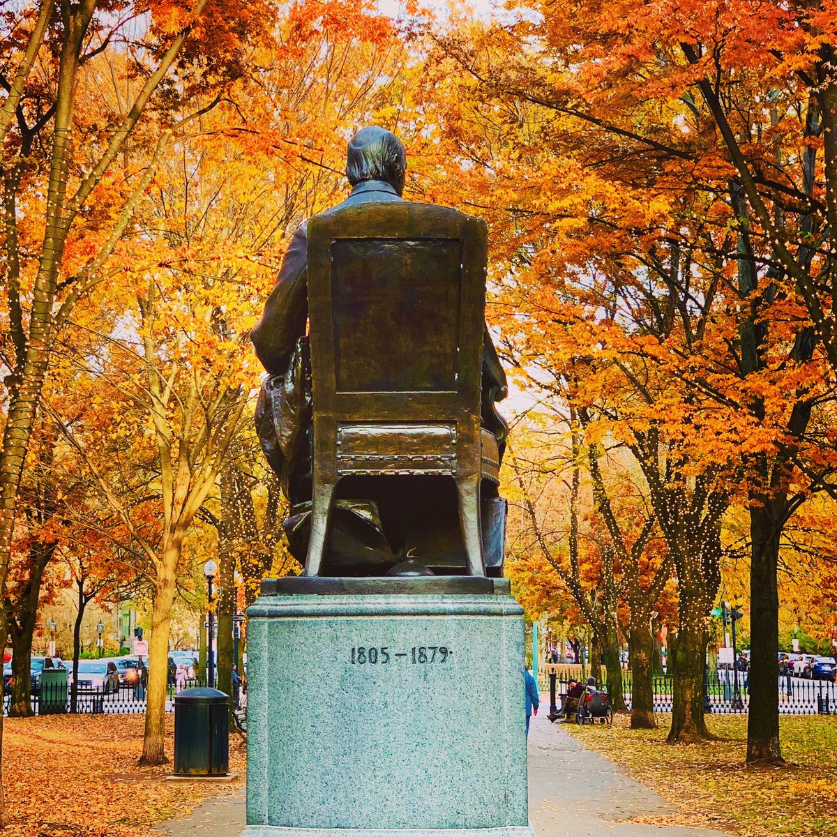 DeeptiMiyan's tweet photo. From my Family to yours, have a wonderful Thanksgiving Eve and Day ❤️! Be thankful for everything that happens in your life; it’s all an experience. #HappyThanksgiving #Thanksgiving #ThanksgivingDay #Thanksgiving2021 #thanks #BeGrateful https://t.co/TBcsJ2Uifq