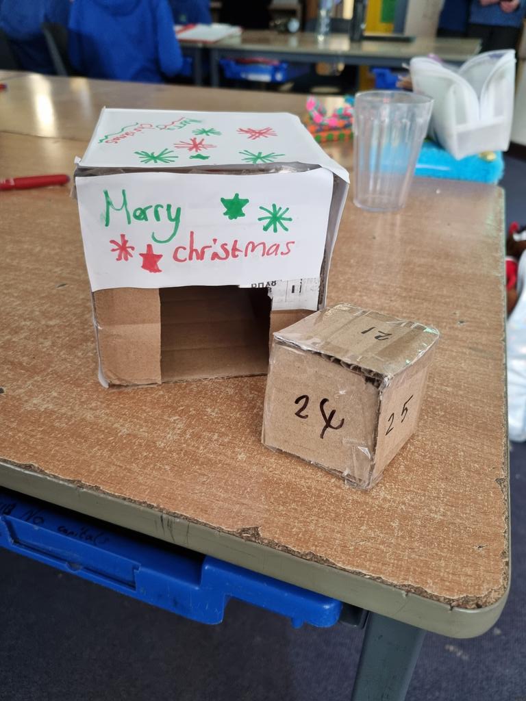 PrimaryTransit1's tweet photo. I love my job! Listening to @shirenewton_6 #enterprise Dragon's Den semi finals @shirenewtonsch so glad that @Shire_Year5 are voting on the finalists and not me! @chepstowschool @ChepBusiness https://t.co/bNb0PsruiG