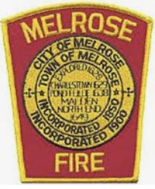MacMasterWard5's tweet photo. Thank you to all of the men and women of the Melrose Police and Fire Departments who are standing watch today. We are grateful for your service today and every day. #Thanksgiving2021 ⁦@MelrosePolice⁩ ⁦@MelroseFF⁩  (1/2) https://t.co/SugogYnqvz