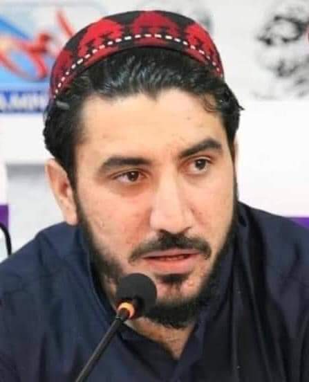 WasayZalmi's tweet photo. ځئ چې ورشو د صابر نه به څۀ واورو
خلک وايي چې خبــــرۍ يې خوږې دي
28 تاریخ  PTM کوہٹہ جلسہ  
#PTM #quote #anpstandswithaliwazir #balochistanstudentsathighcourt 
#PashtunLongMarch2Quetta https://t.co/xxxim3uVIC