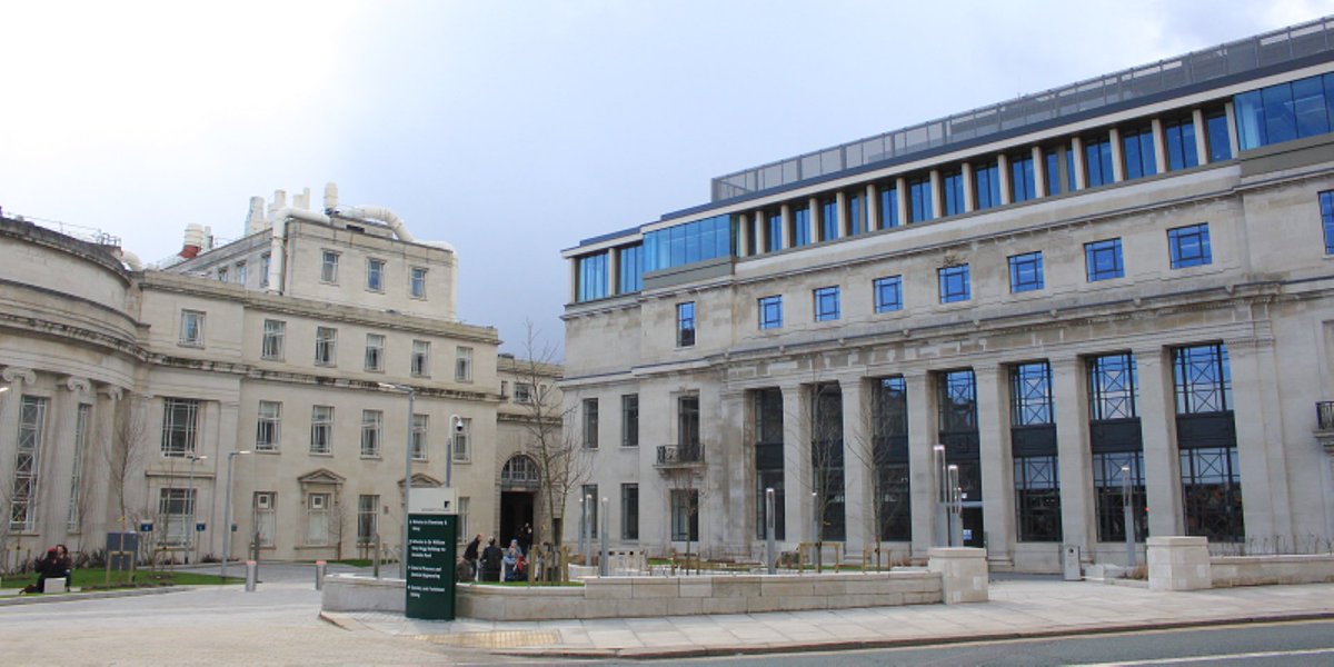 Check out our new digs! The School of Physics and Astronomy’s new home is the £96 million Sir William Henry Bragg building. 

Take a virtual 360 tour now 👇 
virtualcampustour.leeds.ac.uk/areas-of-inter…