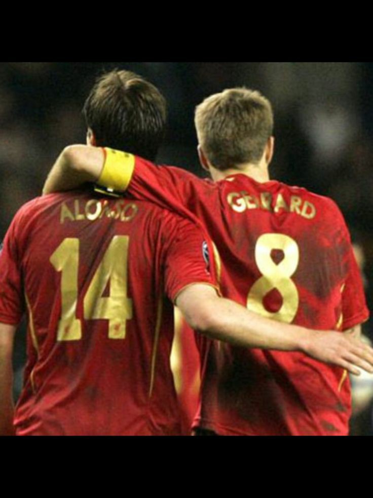 AnnieHarte21's tweet photo. Happy Birthday @XabiAlonso 😍😍🥳🥳one of my favourite players ever! You were mesmerising to watch at Anfield &amp; an #LFC fan &amp; legend for life 👌What an absolute superstar &amp; your time here was too short!! 👏👏👏❤❤ https://t.co/OkoUvN4GQk