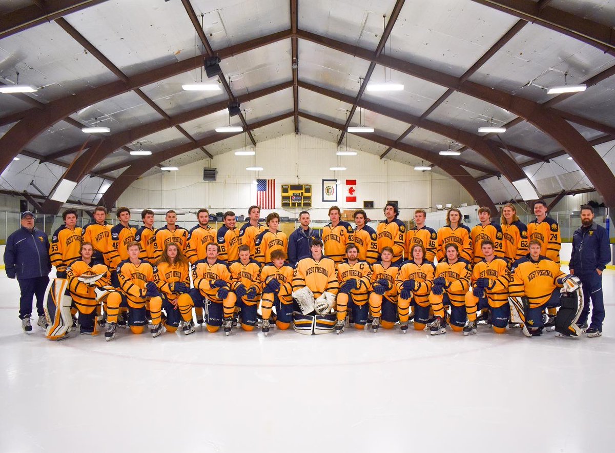 WVUD2Hockey's tweet photo. Happy Thanksgiving, from our hockey family to yours! 

#LetsGo #TimeToClimb #WVUHockey https://t.co/ROyfkANBwL
