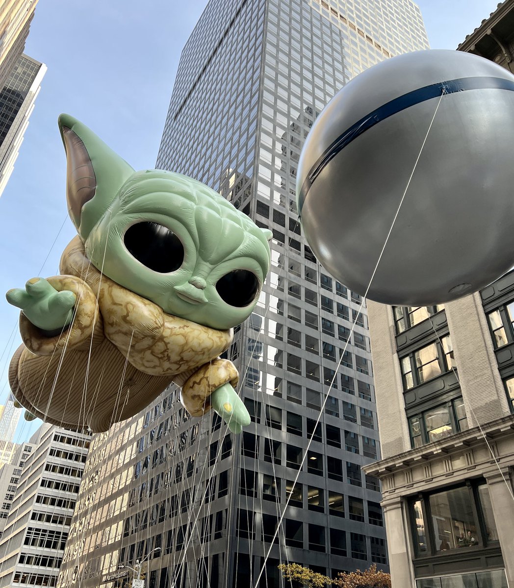 Are you watching the Macy’s Thanksgiving Day Parade? Let us know what your favorite part of the parade is!  #StarWars #TheMandalorian #Funko #MacysParade