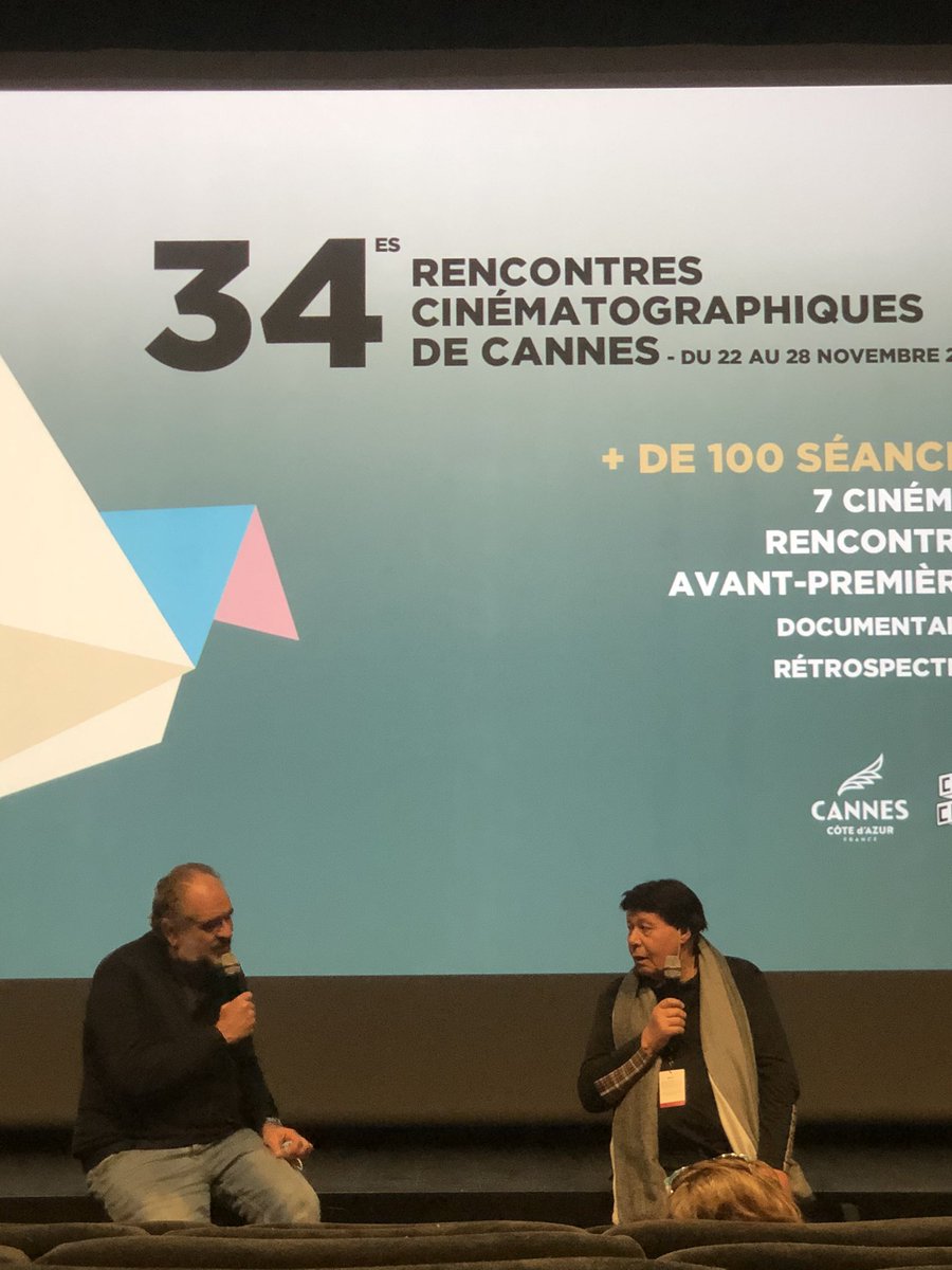 RContensou's tweet photo. Autour de moi, les spectateurs sont assez nombreux et tous d’un certain âge. Le film a prit fin et le réalisateur est très ému : « j’espère que vous avez eu autant d’émotions à visionner le documentaire que moi à le réaliser ». #RCC2021 https://t.co/BpxWkDAem4