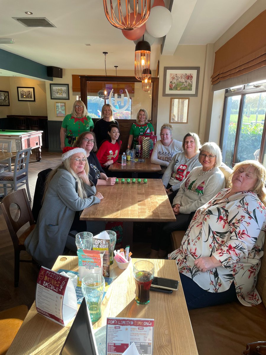 eXPD8_fm's tweet photo. At eXPD8, #planning ahead is crucial for the seasonal period! Here are District Leaders, from Regions 62 &amp; 71 in their Q4 planning session! Done in style with #christmasjumpers and hats! 🎅🎄#LoveWhereYouWork #fieldmarketing #merchandising #goteam https://t.co/AbCVESIQf2