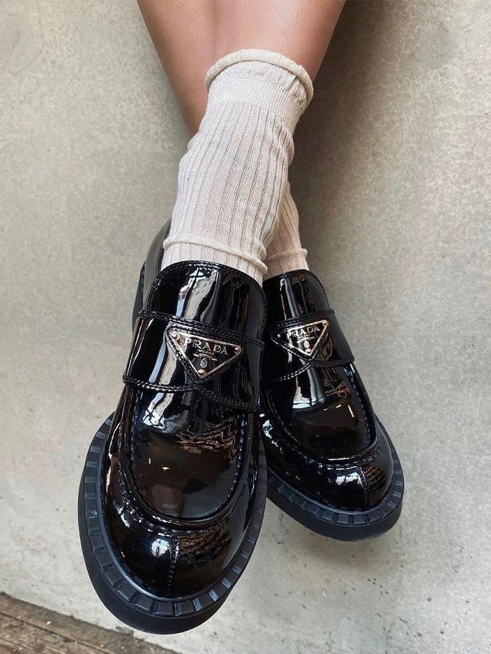 I need this Prada loafers so bad