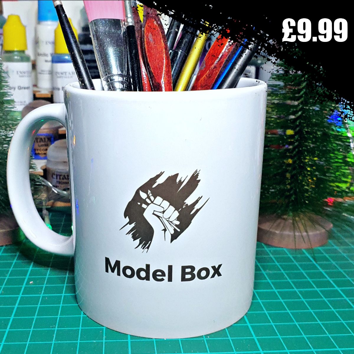 _ModelBox_'s tweet photo. Stocking Fillers are Back! 🎅 - https://t.co/0bss2Is5DG
Back by popular demand! Perfect for Secret Santa or a treat for yourself!

#yourmodelbox #wargaming #christmasgifts #stockingfillers #secretsanta #warmongers #paintingminiatures https://t.co/TNHpl9xfS9