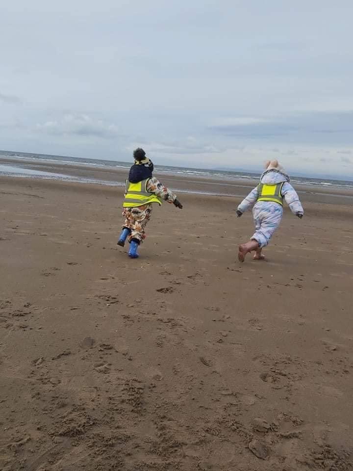 kirknursery's tweet photo. Day 1 for Kirktonholme@Ayr Beach School! What a successful day had by all! Shell hunting, mark-making, investigating &amp; making patterns with a masher @alicesharp66 🌊🐚@ELCScotGov  @scotgovCYPIC @southayrshire @ayrshirelive @whatsonayrshire @weepeoplechat @ayrcommunity https://t.co/g5ltiJK5uq