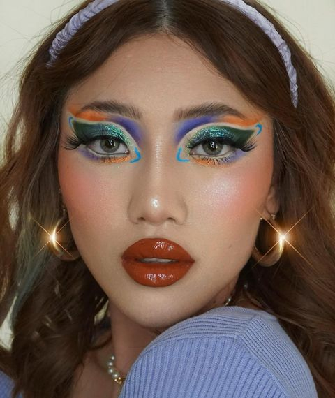 ProfusionEurope's tweet photo. @serenaaide is being the queen of colour 

Our Bright Light Neon Liners transform https://t.co/0a83kZFzC0