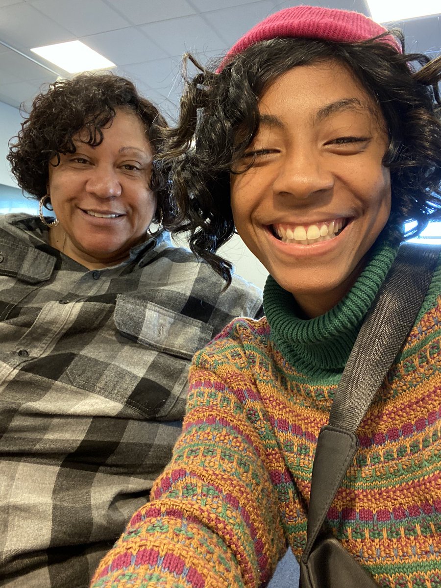 TheCynethia's tweet photo. Missing my mommy 🕊 #thefirstthanksgiving https://t.co/PL0AyYp3J4