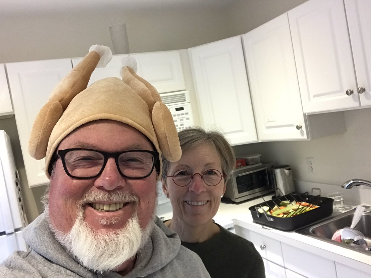 HankWH's tweet photo. The bird’s nest is build! Working as Celebrity Guest Chef today at my sister’s @CarolAuntie in Concord! #TurkeyDay2021 #nicekitchen https://t.co/iGvTl1AGT4